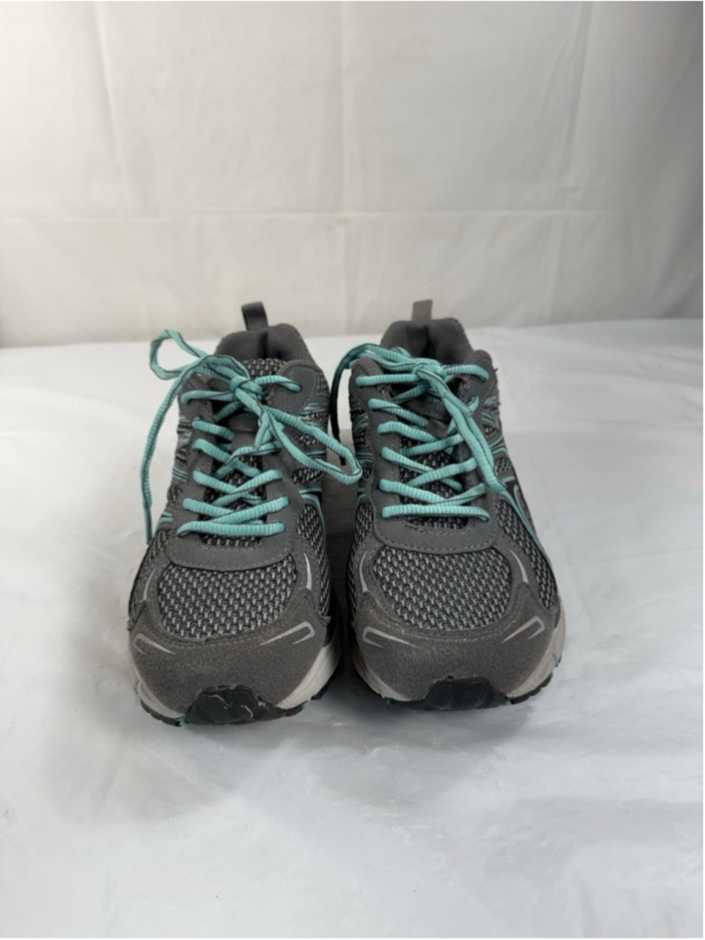 Everlast Canyon Athletic Shoes Running Shoes grey Green Women's size 8